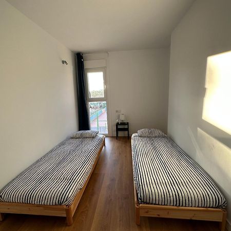Apartamentos Canet Al Mar. Canet d'En Berenguer Bagian luar foto