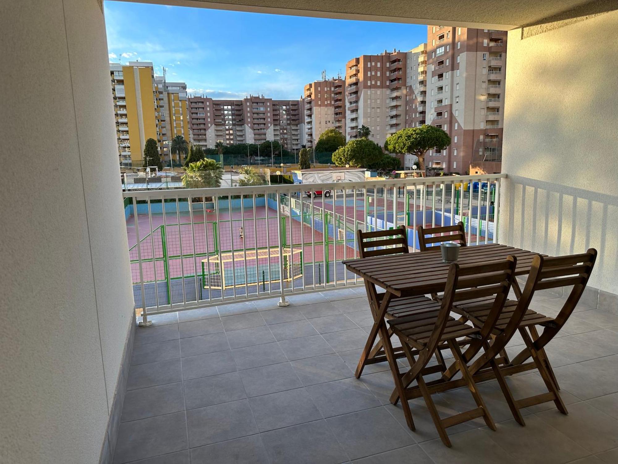 Apartamentos Canet Al Mar. Canet d'En Berenguer Bagian luar foto